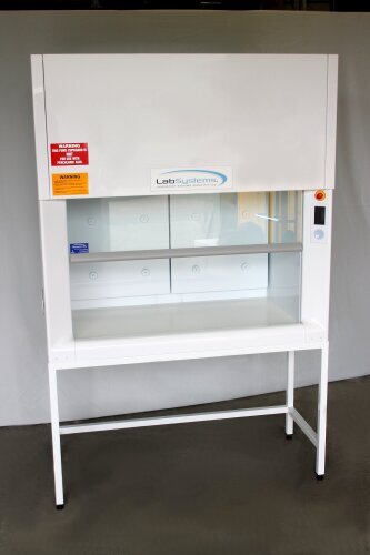 Smoothflow TOUCH Fume Cupboard