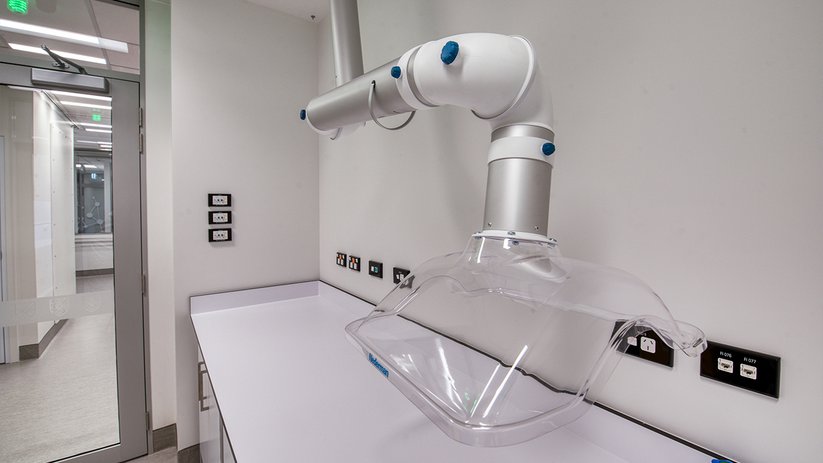 Extraction arm at the University of Otago laboratory workstation.