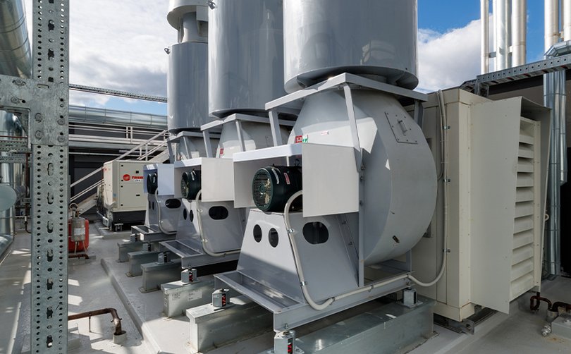 High Plume Manifold Fans