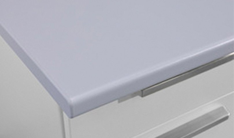 Melamine resin facing for lab benches