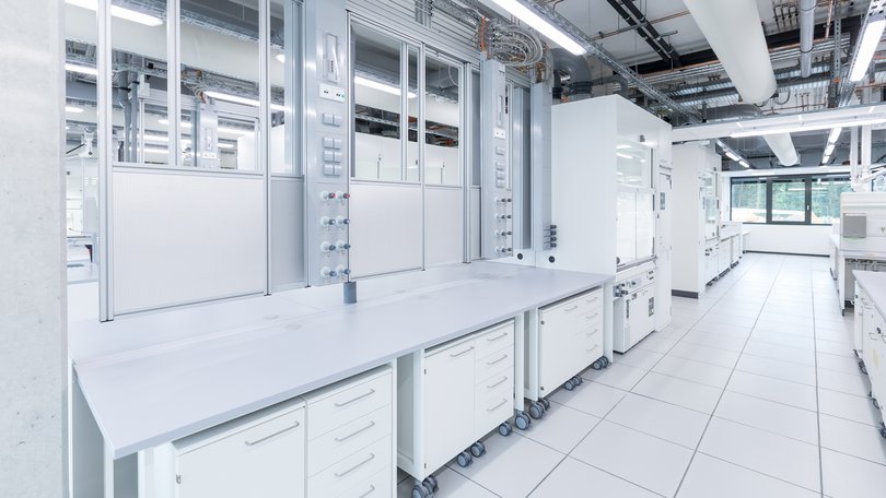 Workstations with media support