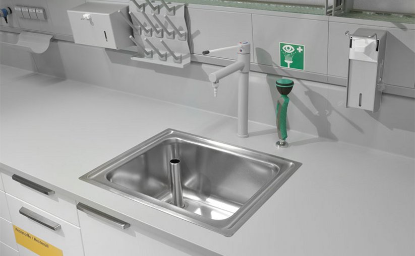 Stainless-steel lab sink with built-in Basin