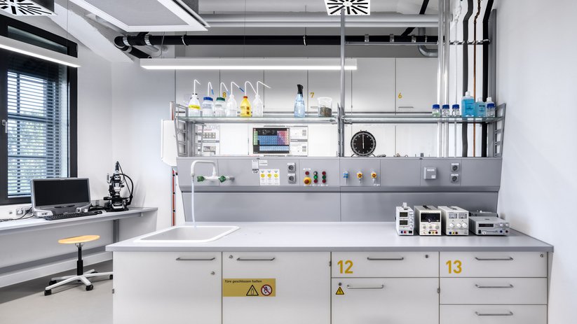 Laboratory bench with sink and medicine cabinet