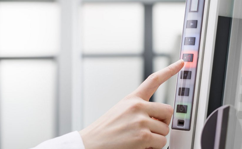 Control panel for laboratory fume hood