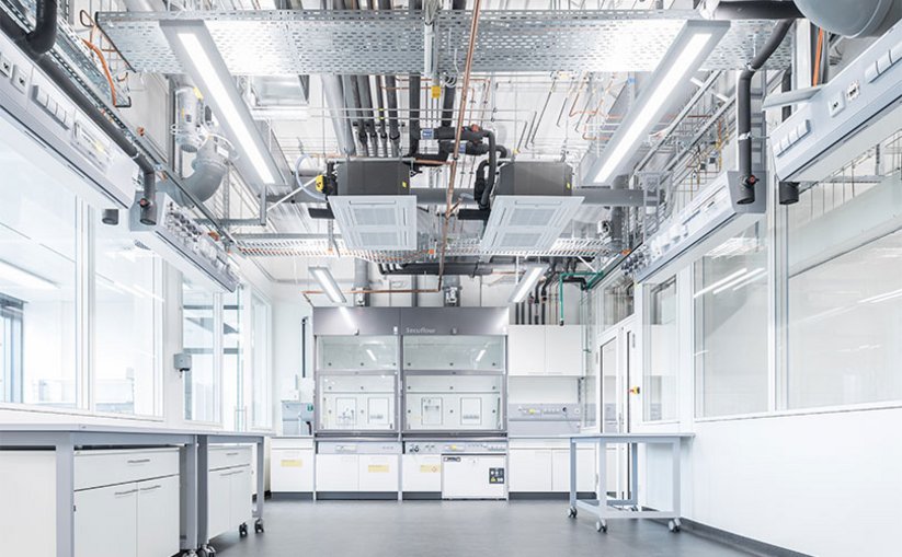 A Waldner laboratory ventilation system in use