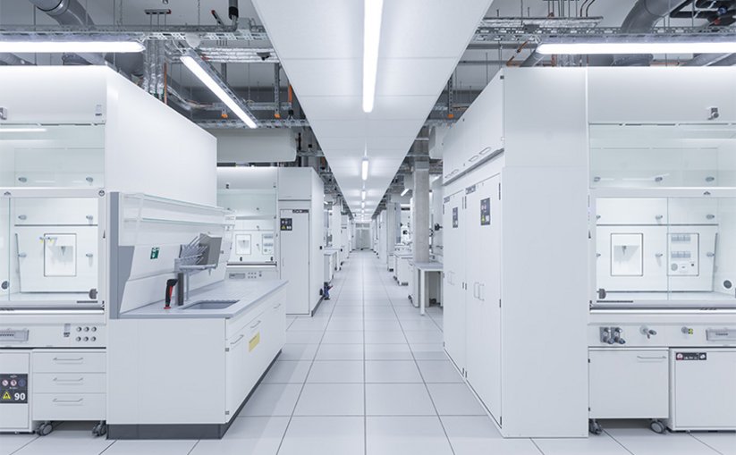 Laboratory and chemical cabinets from Waldner in use in the laboratory