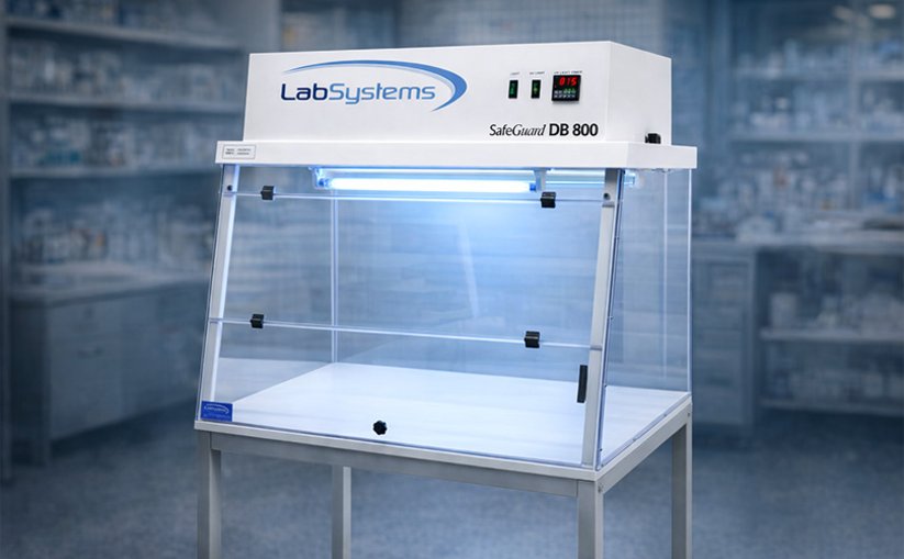 Dead air box laboratory cabinet with transparent enclosure and internal lighting