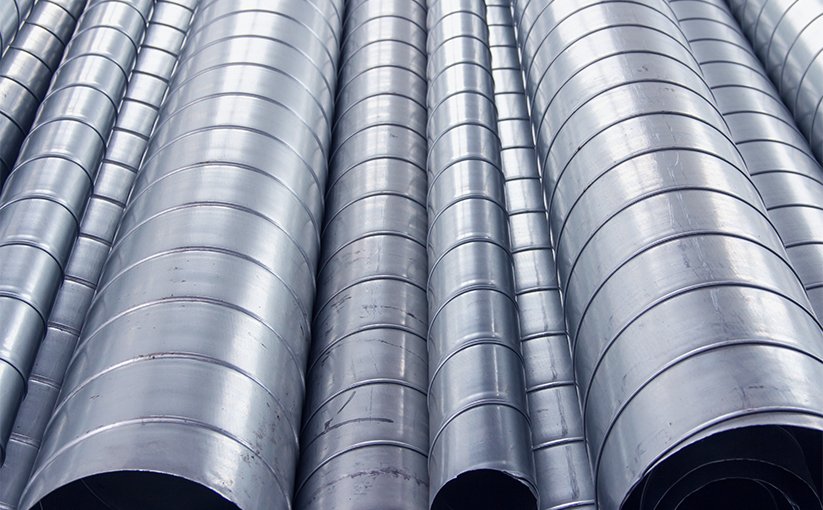 Metal ventilation pipes in technical facilities