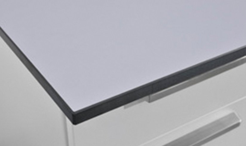 Solid (grade) laminate as material for lab bench worktop