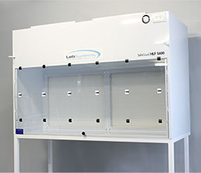 Laminar Flow / PCR Cupboards